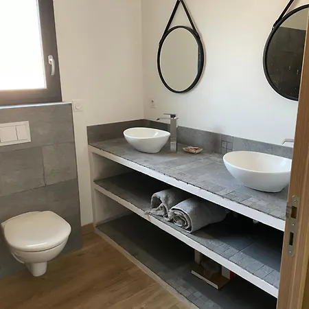Casa Anna ボニファシオ